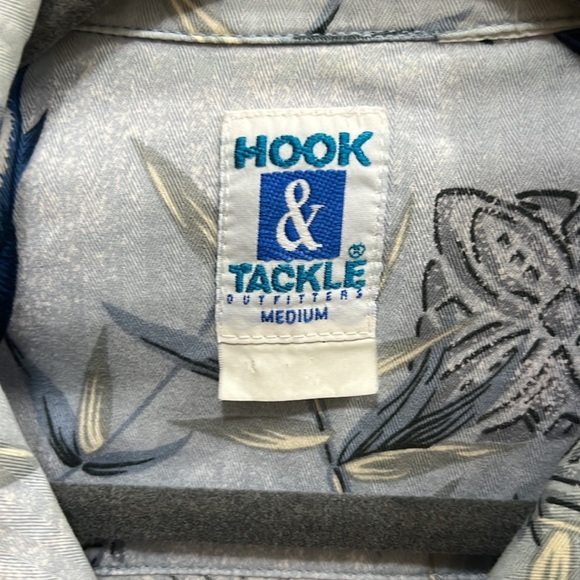 Hook & Tackle shirt, size medium - Picture 3 of 7